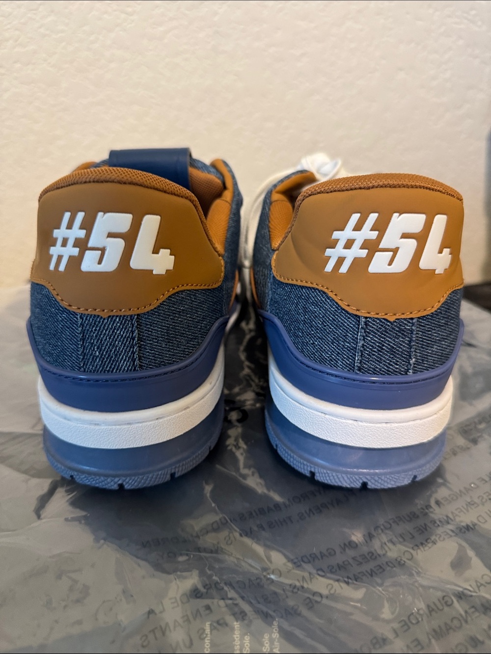 Louis Vuitton Men’s Navy and Brown Low-Top Sneakers - Picture 5 of 8